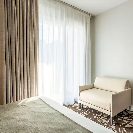 Du Palois Centre Bosquet 4* Pau