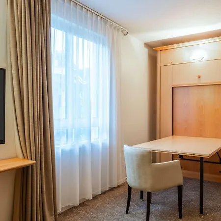 Du Palois Centre Bosquet 4*