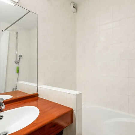 Du Palois Centre Bosquet 4* Pau