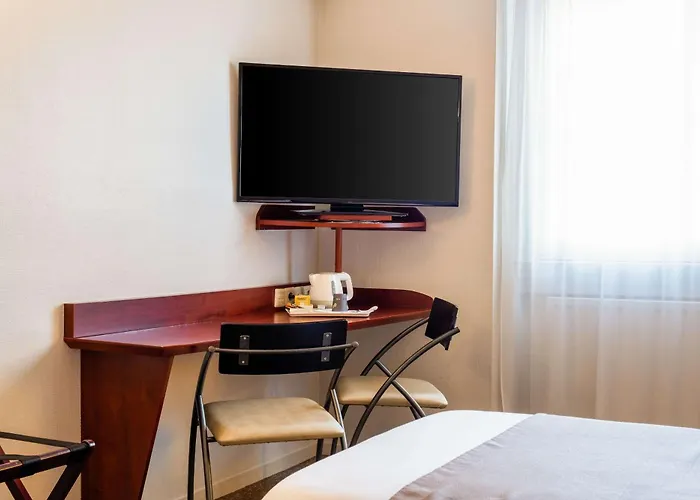 Quality Centre Bosquet Отель 4*