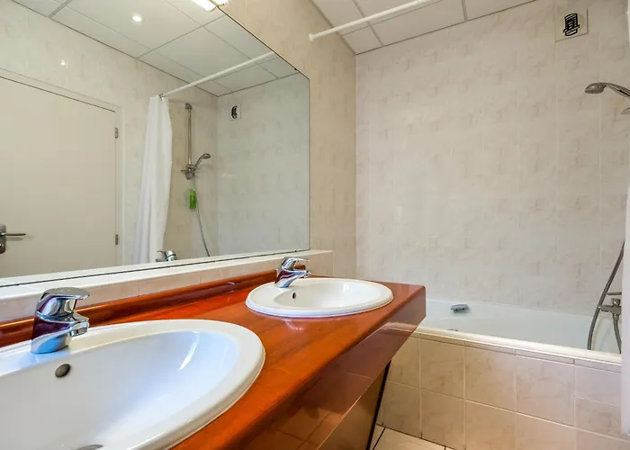 Quality Centre Bosquet Hotel