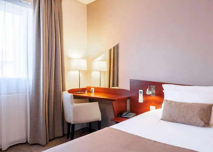 Hotel Quality Centre Bosquet 4*