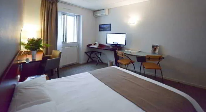 Quality Centre Bosquet 4* Pau